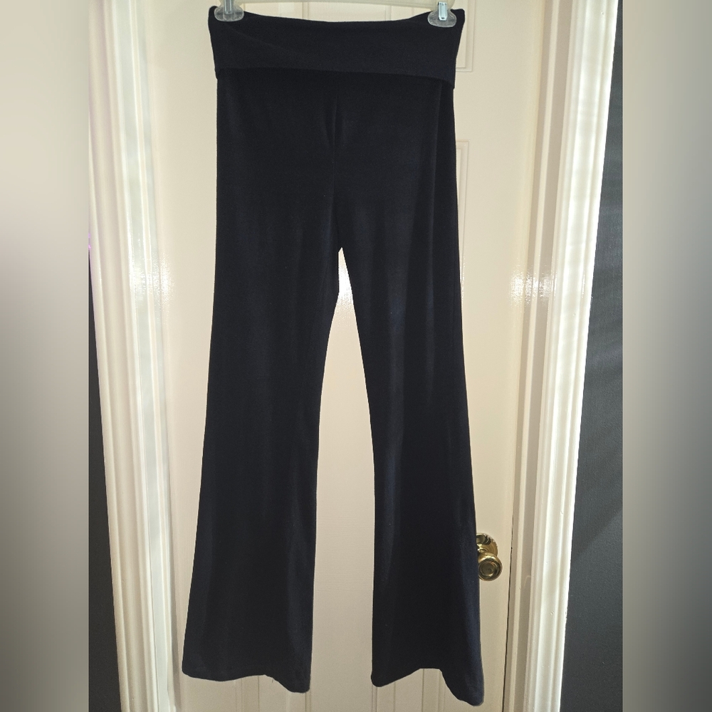 Zenana Outfitters Black Flare-Leg Pants